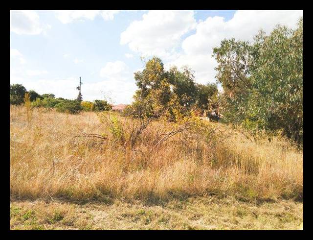 LAND FOR SALE IN VAAL MARINA